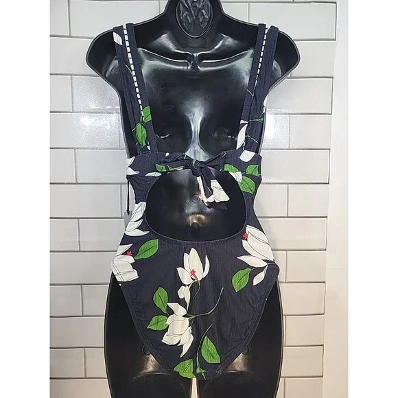 Robin Piccone Women's Sz 6 Bkllue One Piece Swimsuit  Plunging Neckline Beach - Picture 3 of 8